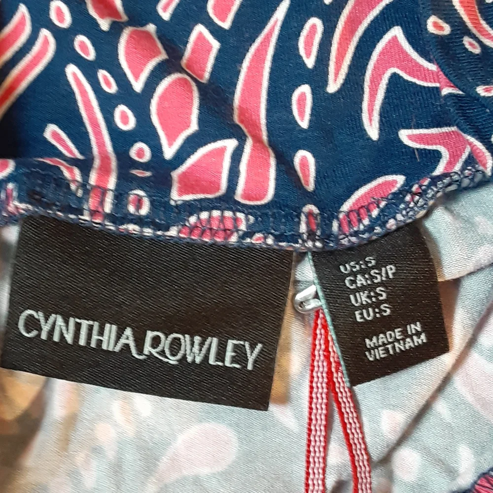 Cynthia Rowley Blue & Pink Paisley Pull-On Mini Skirt NWT Small